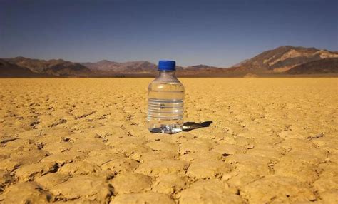 沙漠中有三杯水